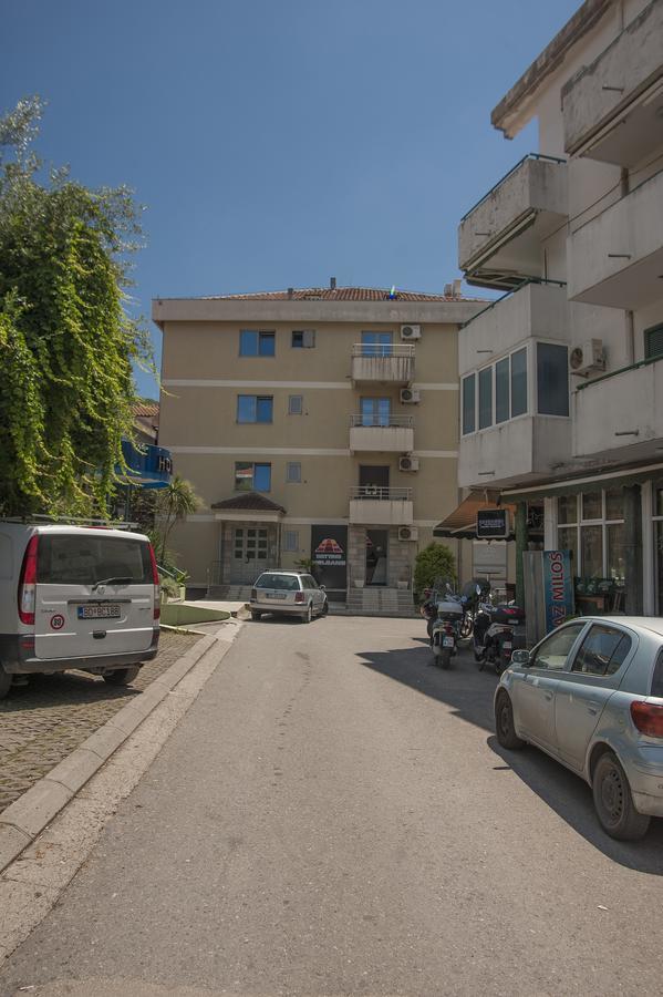 Dobrljanin Lux Apartment Budva Bagian luar foto