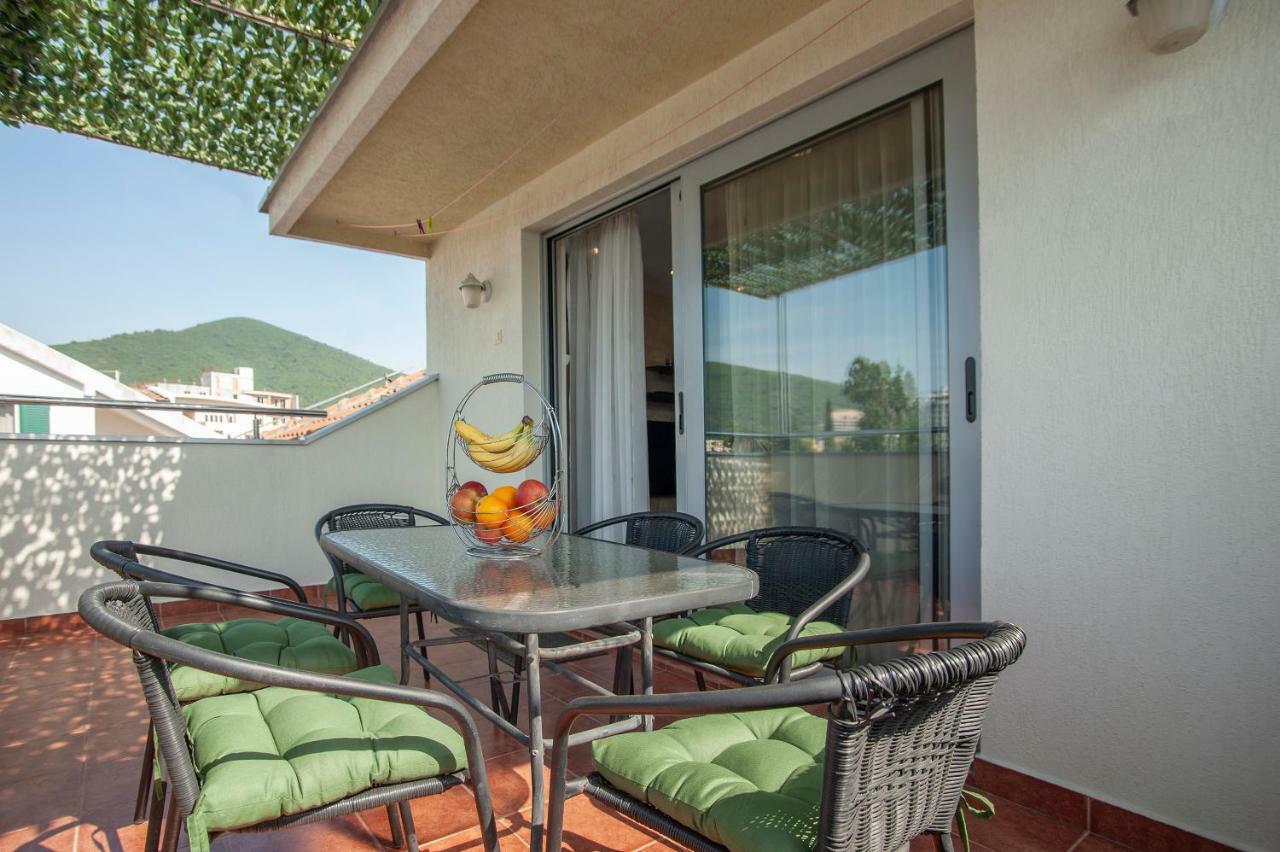 Dobrljanin Lux Apartment Budva Bagian luar foto